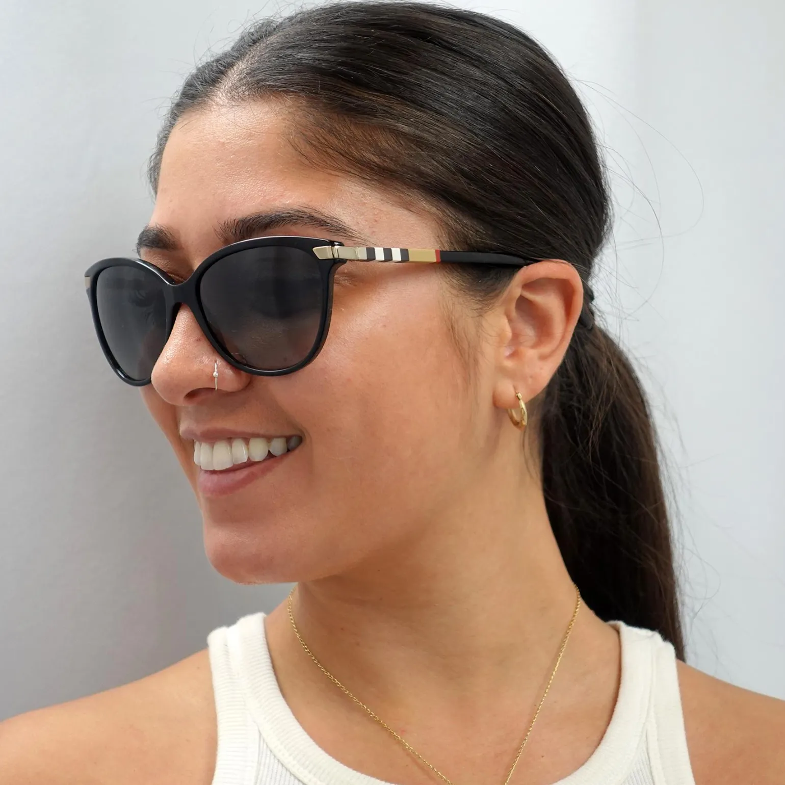 Burberry Sunglasses BE4216 3001T3 Black Grey Gradient Polarized
