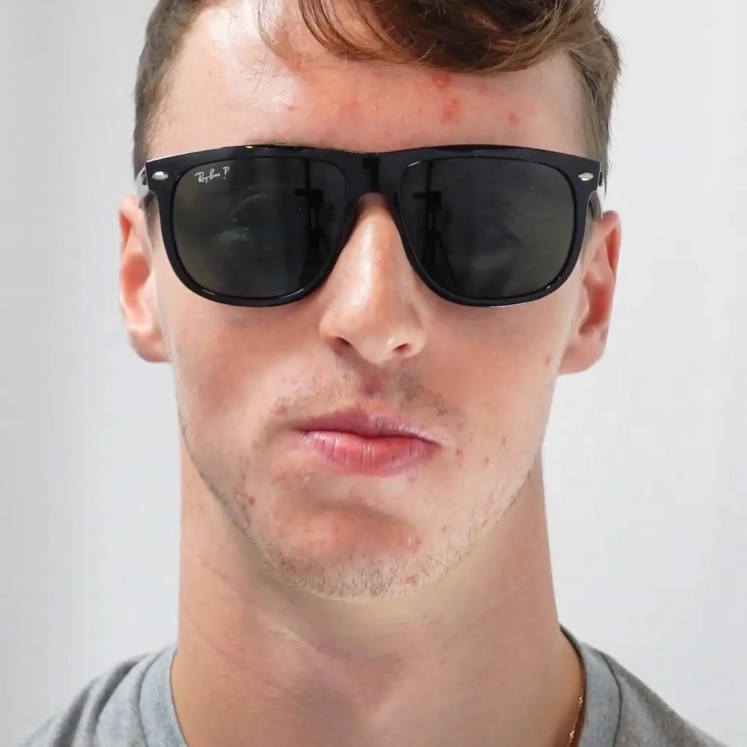 Ray-Ban Sunglasses 4147 Black Green Polarized 601/58