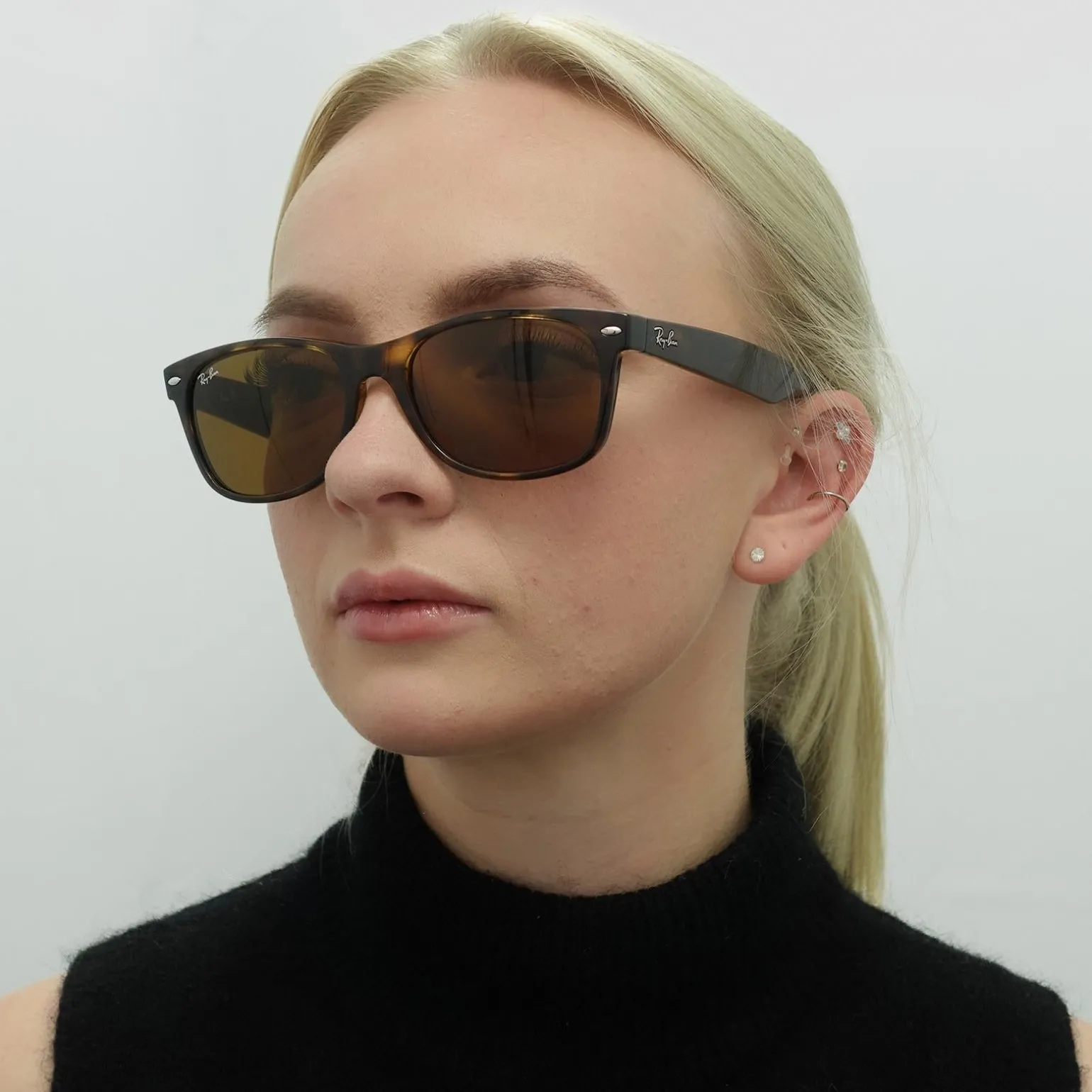 Ray-Ban Sunglasses New Wayfarer 2132 710 Light Havana Brown 55mm