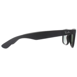 Ray-Ban Sunglasses New Wayfarer 2132 622 Black Rubber Green Medium 55m